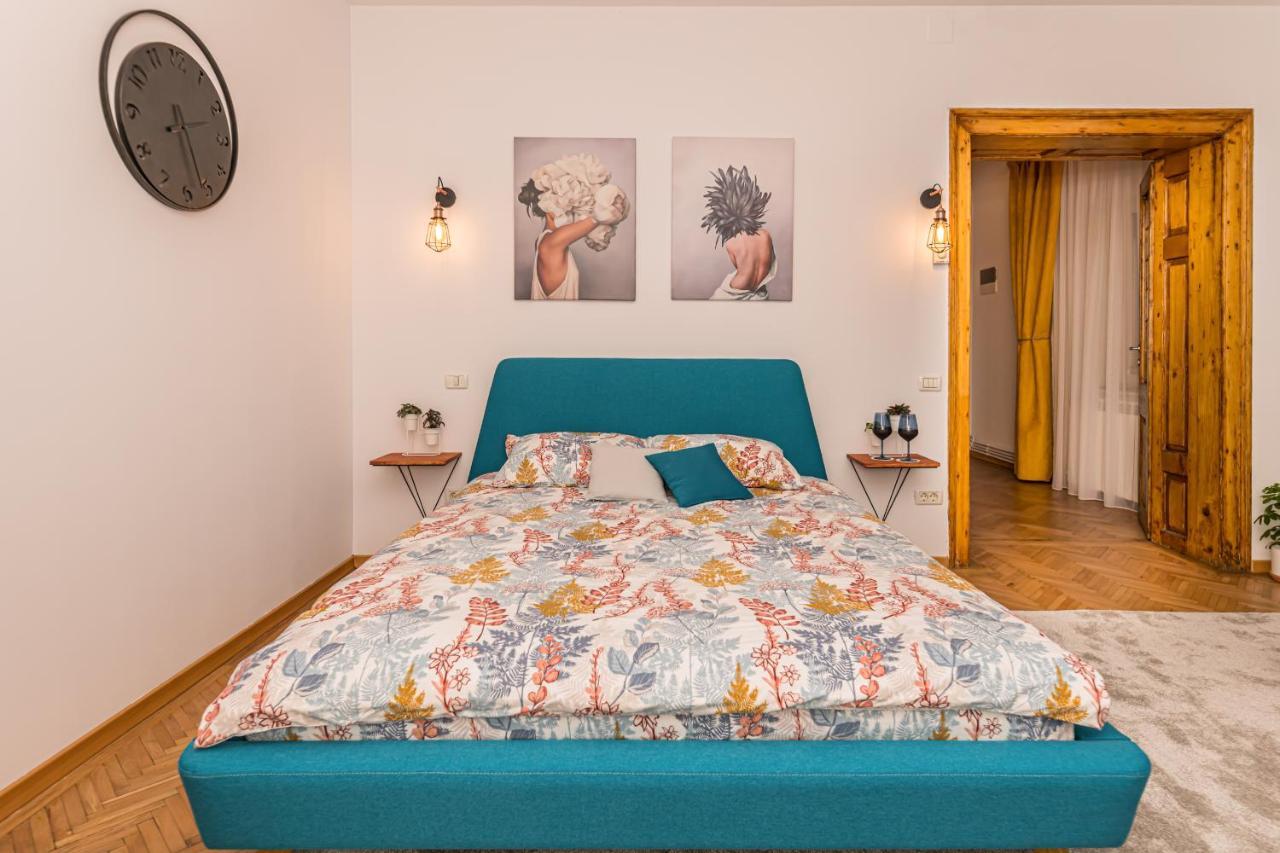 Garden Hideout - Central Apartment บราชอฟ ภายนอก รูปภาพ